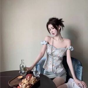 Floral Off-Shoulder Top